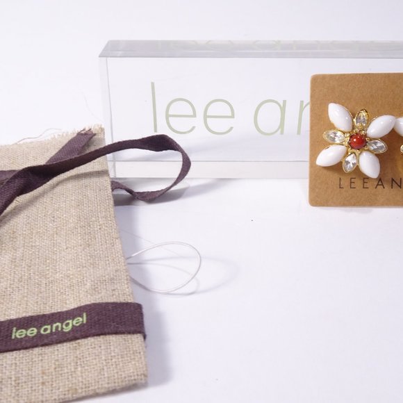 Lee Angel White Red Cabochon Bead Cystal Flower Stud Earrings NWT 78 - Picture 12 of 12